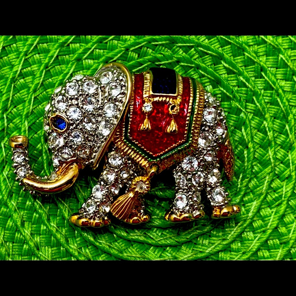 & Sparkling richly encrusted crystal elephant trim in red & blue 2” x 1.5” large